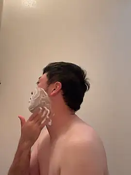 shin0689 online show from October 4, 2025, 11:06 pm