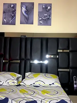 Kendra C online show from September 10, 2025, 12:53 am