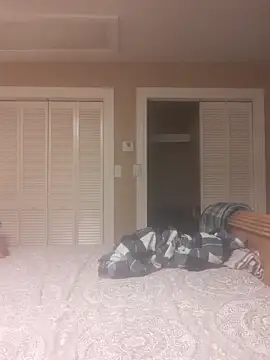 Gearsuit online show from February 15, 2026, 6:07 pm