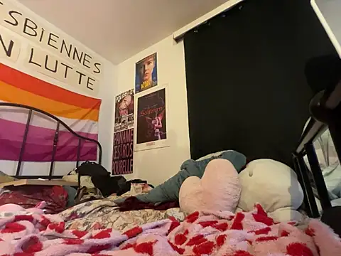 Styxlust online show from April 18, 2026, 5:48 pm