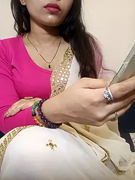 TheSassyGirl7 online show from February 27, 2026, 7:14 pm