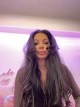 Bella Vixen  online show from November 3, 2025, 8:12 pm