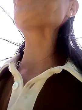 Lisa pusy online show from November 27, 2025, 7:09 am