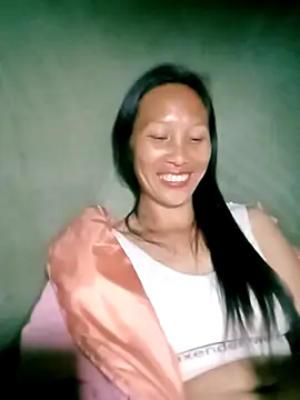 Lisa pusy online show from December 16, 2025, 7:12 am