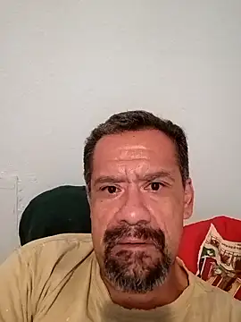 Snapshot of curiousonlooker10 chatting on October 14, 2025, 6:52 pm curiousonlooker10 online show from October 14, 2025, 6:52 pm