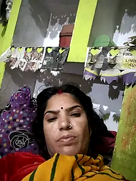Snapshot of Riya_jaan12 chatting on May 6, 2026, 12:25 am Riya jaan12 online show from May 6, 2026, 12:25 am