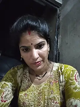 Snapshot of Riya_jaan12 chatting on May 27, 2026, 5:42 pm Riya jaan12 online show from May 27, 2026, 5:42 pm