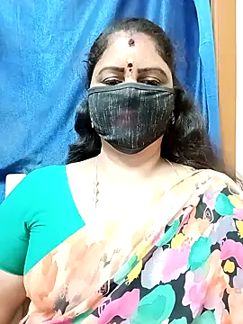 sushma26 online show from April 18, 2026, 5:37 pm