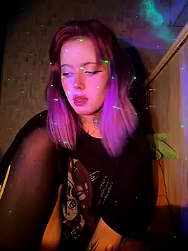 n1ghtcloud online show from December 1, 2025, 9:04 pm