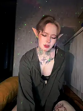 n1ghtcloud online show from October 2, 2025, 10:02 pm