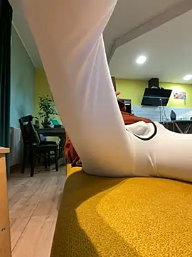 Snapshot of smint06 chatting on October 30, 2025, 4:26 pm smint06 online show from October 30, 2025, 4:26 pm