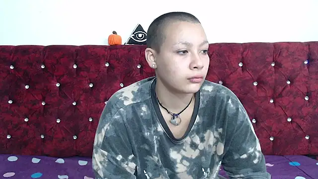 Cherry vald online show from November 7, 2025, 12:10 pm