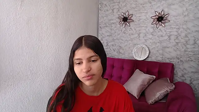 Evagirl69 online show from February 20, 2026, 12:18 pm