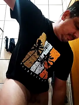branquinho3 online show from May 16, 2026, 2:54 am