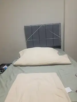 Vickysweeeettt online show from February 12, 2026, 2:11 am