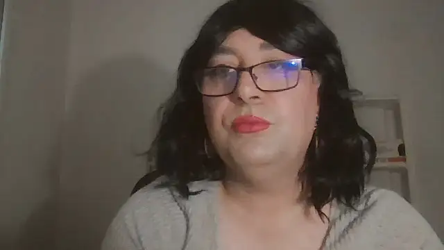 nataliacd online show from November 21, 2025, 3:44 pm