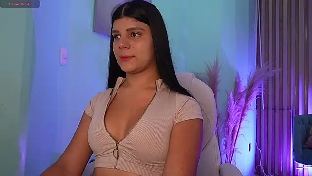 PauliinaBelle  online show from January 9, 2026, 1:07 pm