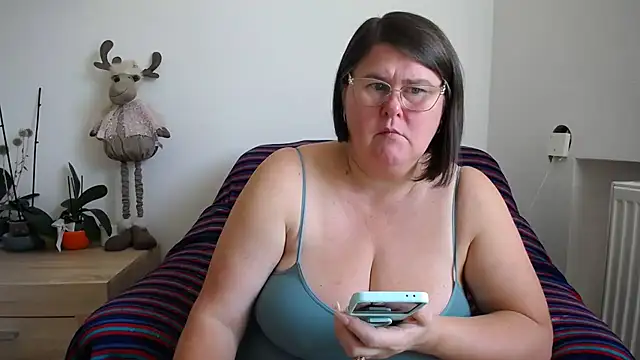 Snapshot of icyheart888 chatting on September 9, 2025, 9:30 am icyheart888 online show from September 9, 2025, 9:30 am