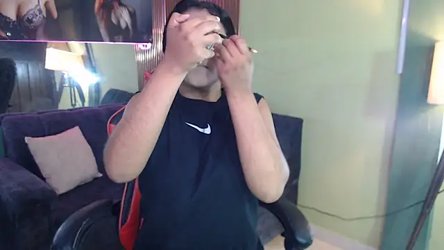 Snapshot of veronica_em1 chatting on November 7, 2025, 3:16 pm veronica em1 online show from November 7, 2025, 3:16 pm