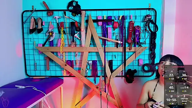 Mrmia bdsm extreme online show from December 4, 2025, 12:37 pm