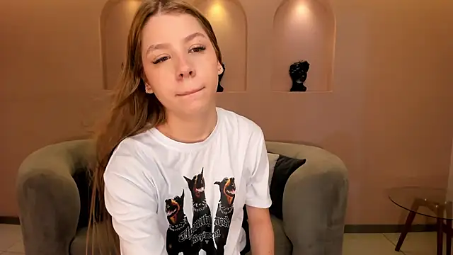 TiffannySins online show from March 22, 2026, 4:52 pm