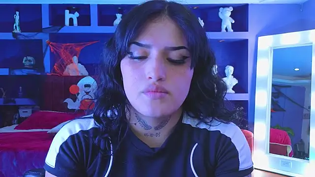 Snapshot of sari_belle chatting on October 30, 2025, 4:11 am sari belle online show from October 30, 2025, 4:11 am