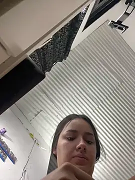 Luciaparker03 online show from March 4, 2026, 2:36 pm