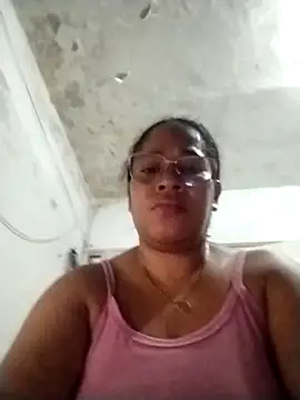 Snapshot of Big_ass_submissive chatting on October 24, 2025, 12:26 pm Big ass submissive online show from October 24, 2025, 12:26 pm