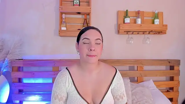 Snapshot of _miss_mia chatting on December 5, 2025, 11:42 am miss mia online show from December 5, 2025, 11:42 am