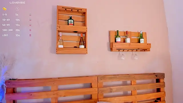 Snapshot of _miss_mia chatting on November 11, 2025, 10:43 am miss mia online show from November 11, 2025, 10:43 am