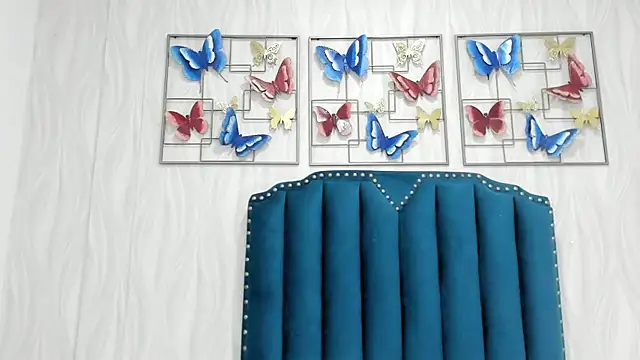 Snapshot of Alison_Carde05 chatting on October 29, 2025, 7:35 pm Alison Carde05 online show from October 29, 2025, 7:35 pm