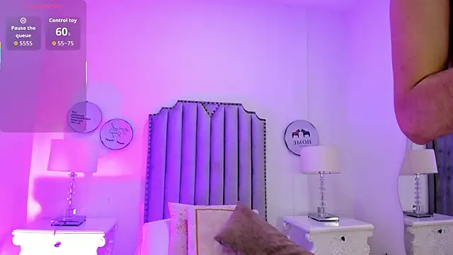 Alison Carde05 online show from February 4, 2026, 6:25 pm