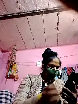 Snapshot of Hot_ashna chatting on November 20, 2025, 2:18 pm Hot ashna online show from November 20, 2025, 2:18 pm