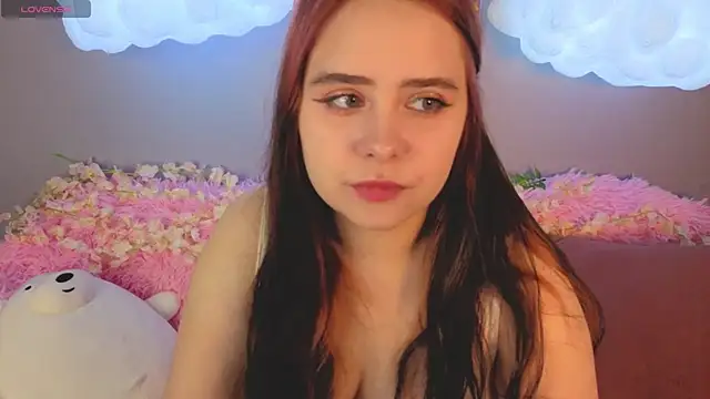 Alis Platt online show from April 22, 2026, 1:01 am