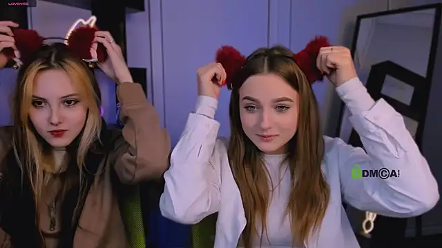 Snapshot of aria_moo chatting on September 30, 2025, 8:42 am aria moo online show from September 30, 2025, 8:42 am