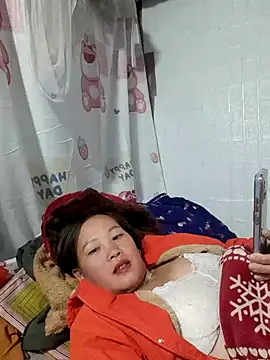 Snapshot of Seg_min chatting on November 29, 2025, 1:33 pm Seg min online show from November 29, 2025, 1:33 pm