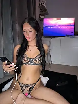 Spicy-Rosie20 online show from February 12, 2026, 8:19 pm