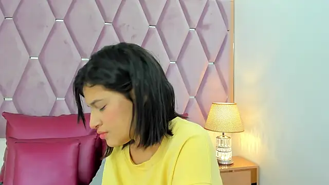 MaskedGirl  online show from November 30, 2025, 12:06 pm