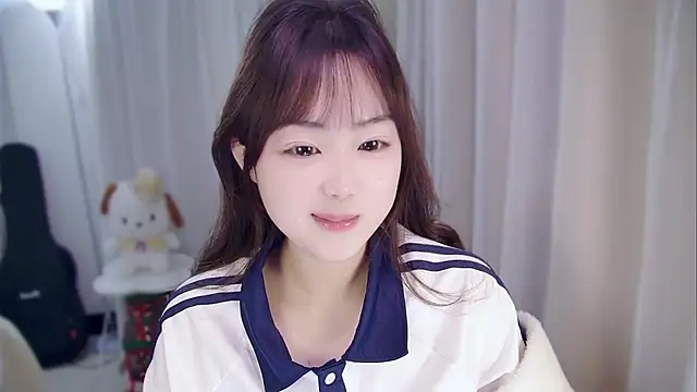 YUANYUAN-A online show from February 8, 2026, 11:08 am