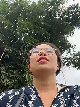 han-cute online show from October 13, 2025, 12:34 am