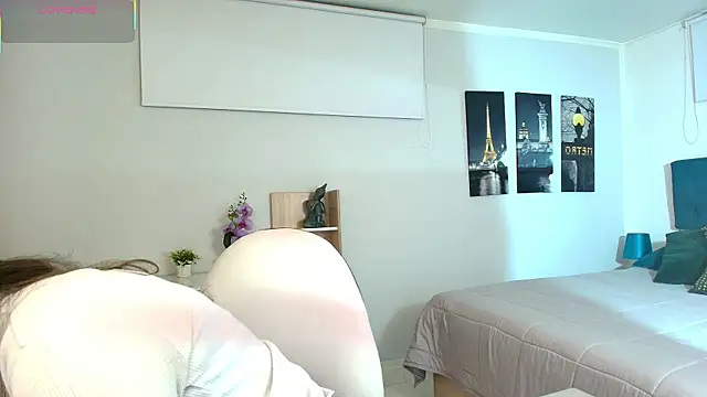 Snapshot of linda_morgan1 chatting on May 23, 2026, 12:26 pm linda morgan1 online show from May 23, 2026, 12:26 pm