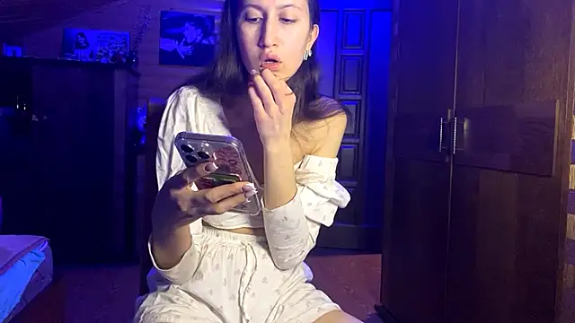 Shyselly online show from December 5, 2025, 5:11 pm