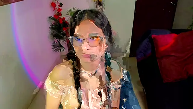 Snapshot of Krysten_Riter chatting on September 17, 2025, 2:41 pm Krysten Riter online show from September 17, 2025, 2:41 pm