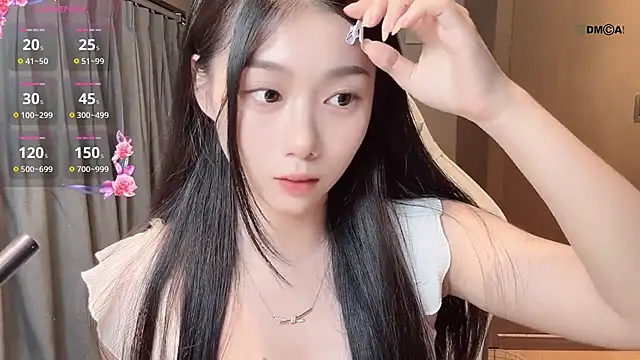 Makinghappymyself  online show from November 17, 2025, 12:31 pm