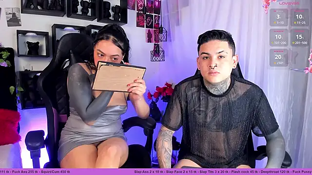 Snapshot of Sarahandzack chatting on November 1, 2025, 6:02 pm Sarahandzack online show from November 1, 2025, 6:02 pm