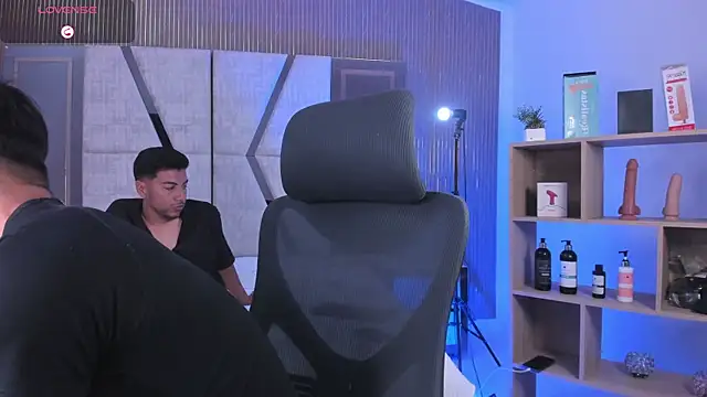 LiamDeep online show from January 10, 2026, 8:48 pm