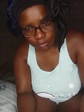 cutiepussychubby online show from September 23, 2025, 11:12 pm