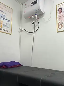 Snapshot of Baby-mmm chatting on November 16, 2025, 3:22 am Baby-mmm online show from November 16, 2025, 3:22 am