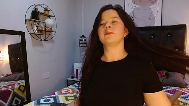 Sara Pasquel online show from October 3, 2025, 9:27 pm