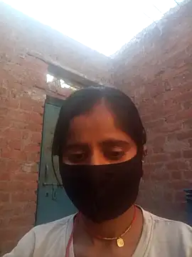 Snapshot of Sundari_yadavv chatting on December 17, 2025, 8:52 am Sundari yadavv online show from December 17, 2025, 8:52 am